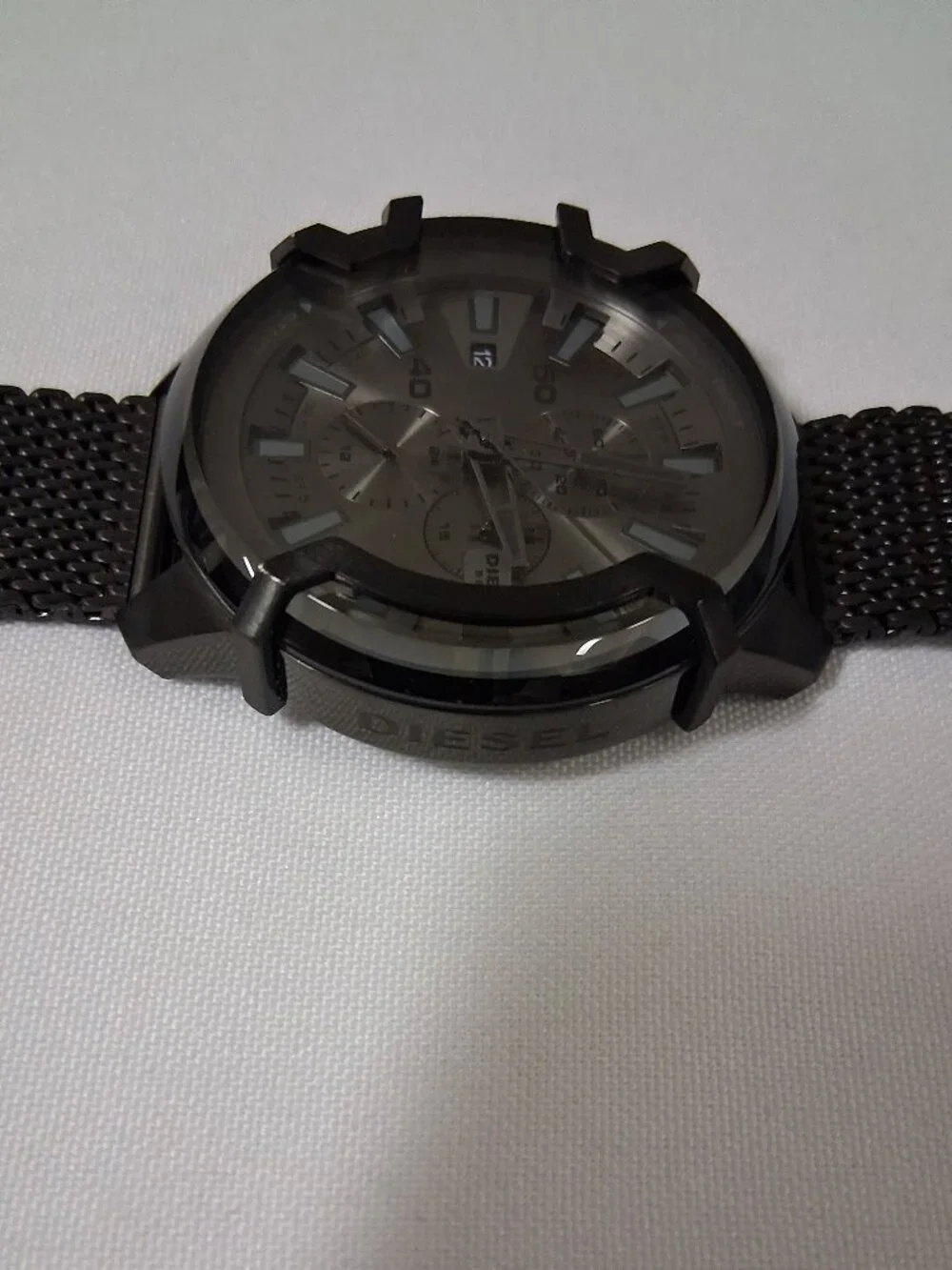 Diesel Men’s Griffed Quartz Watch with Stainless Steel Strap (Model: DZ4536)